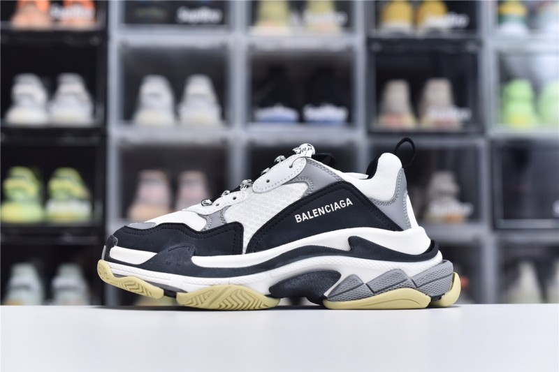 Triple S Clear Sole Sneaker(Unisex)35-45=