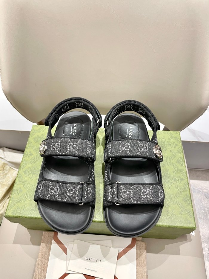 GG Slides (Female)35-40=