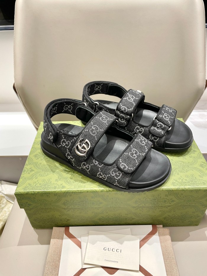 GG Slides (Female)35-40=