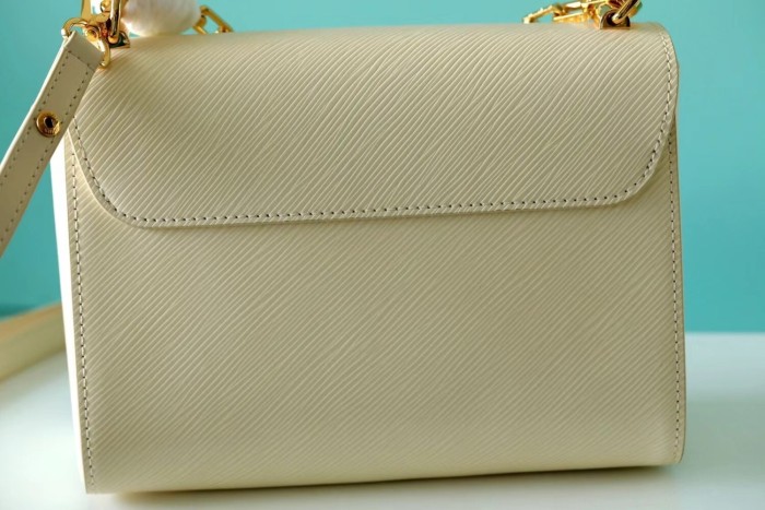 GM Twist Crossbody Bag “23*17*9.5CM” 087