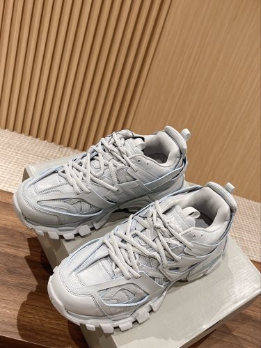 Track Sneaker(Unisex)36-45=