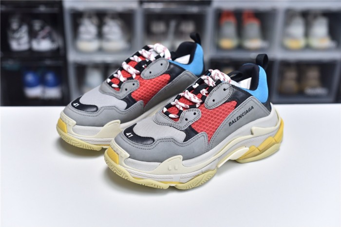 Triple S Clear Sole Sneaker(Unisex)35-45=