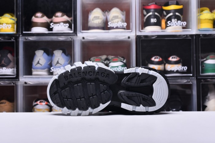 Track Sneaker 3.0(Unisex)35-45=