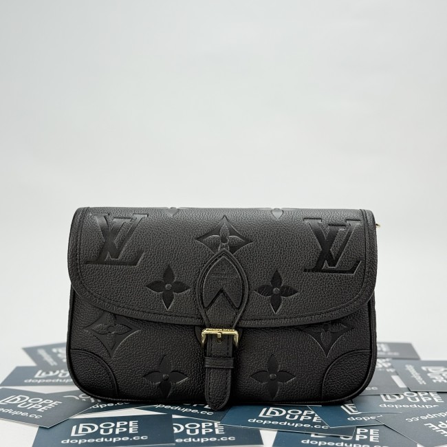 Diane Crossbady Bag “24*15*9CM” 097