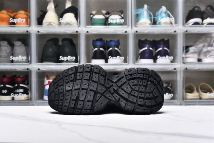 3XL Sneaker(Unisex)35-46=