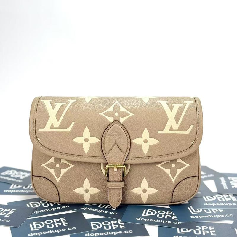 Diane Crossbady Bag “25*15*9CM” 097