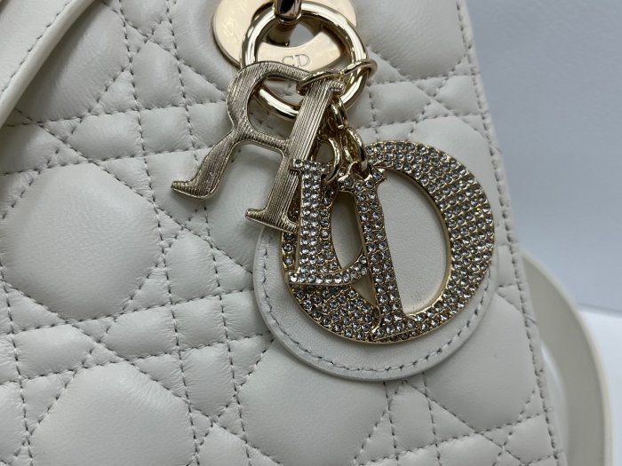 Lady Dior “20 x 17 x 8cm”-018=