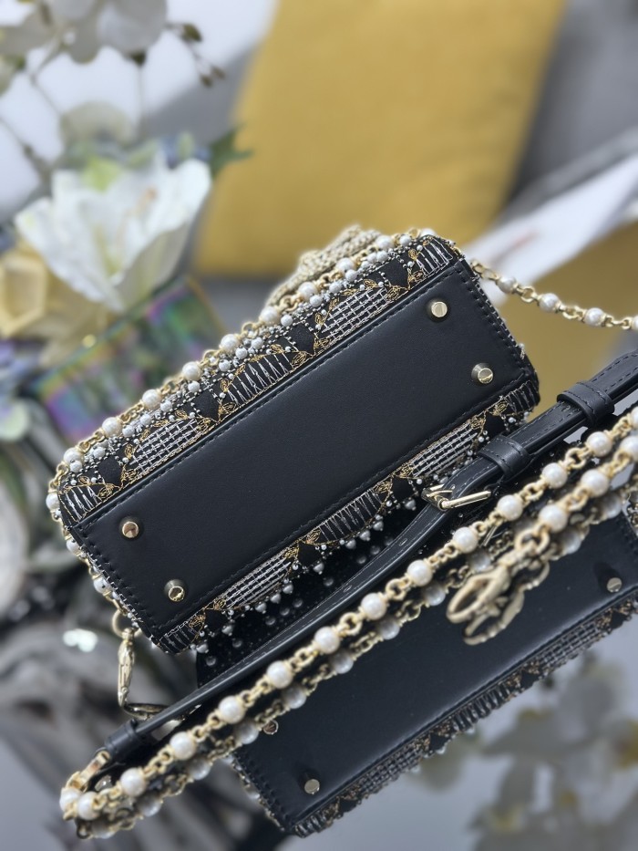Lady Dior “17 x 15 x 7 cm”-0951=