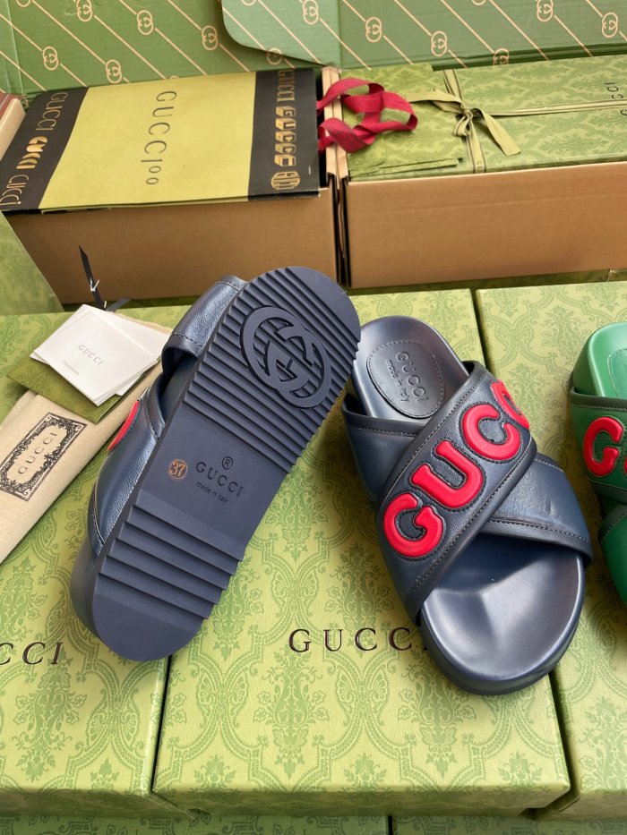 Crisscross Slides (Unisex)35-45=