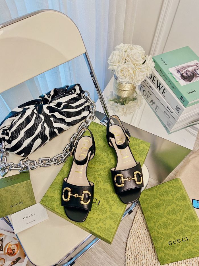 Horsebit Sandals (Female)36-41-003=