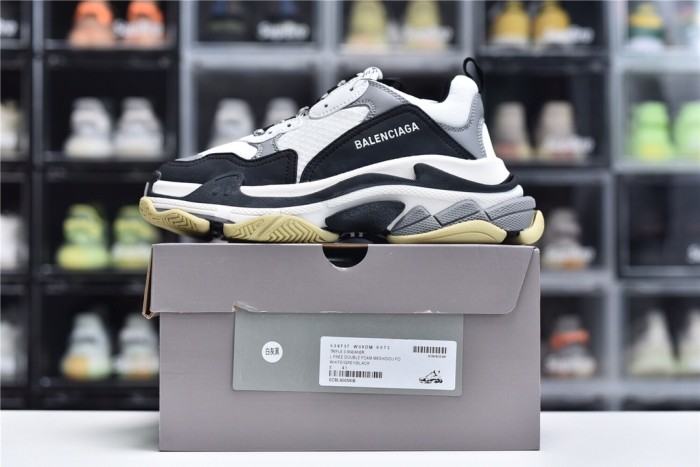 Triple S Clear Sole Sneaker(Unisex)35-45=