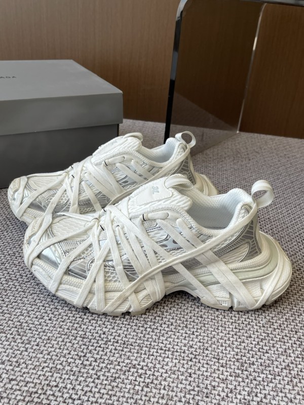 3XL Sneaker(Unisex)36-46=
