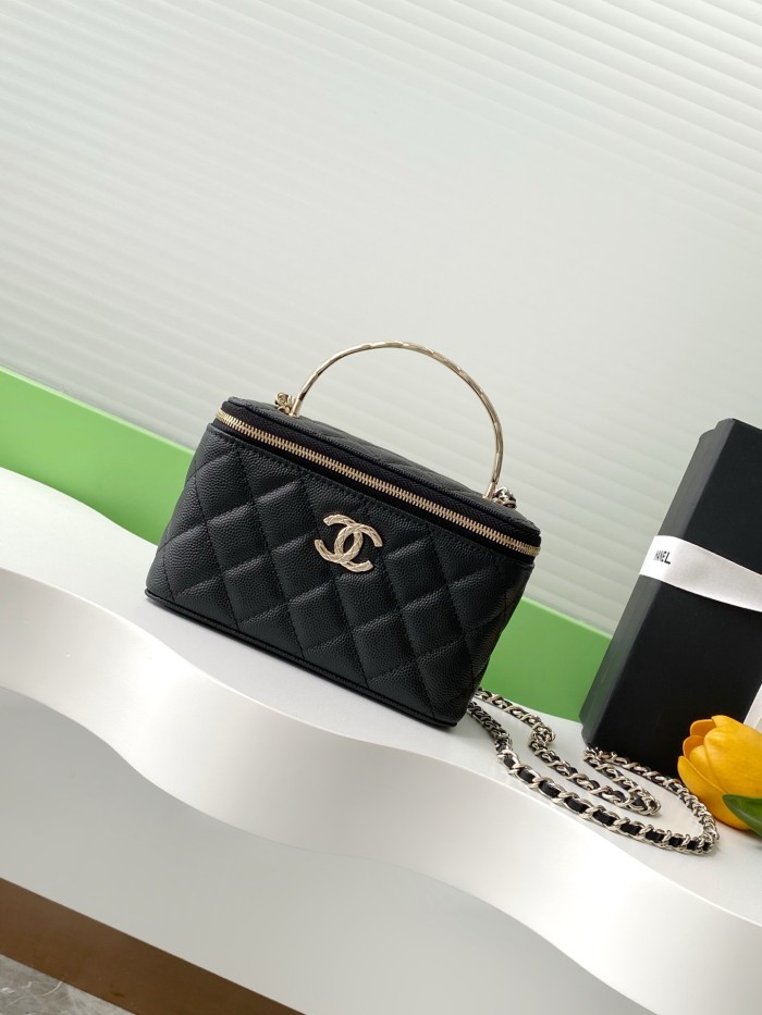 25S Vanity Case with Metal Handle “17x9.5x8cm” -056 =AP4590