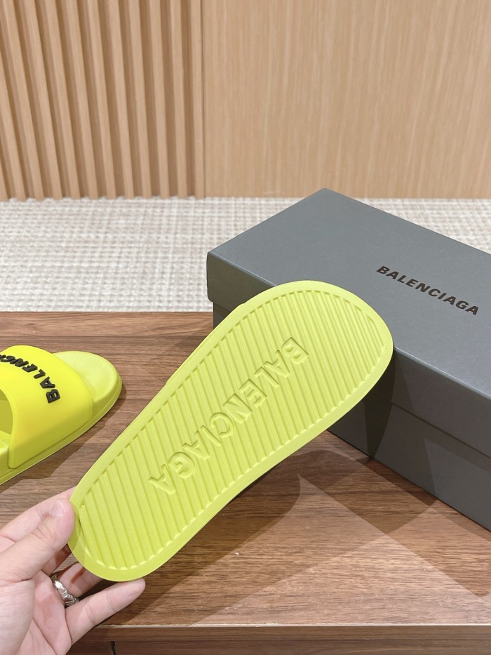 Pool Slides (Unisex)36-45=