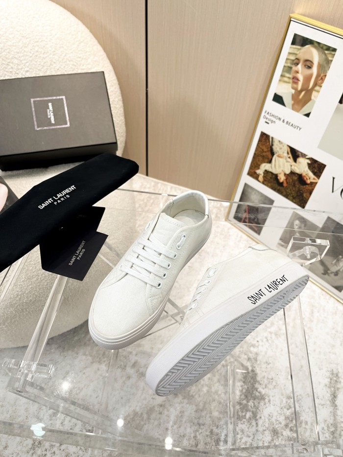 Court Classic Sneaker(Unisex)38-45=
