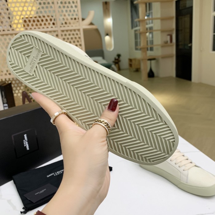 Court Classic Sneaker(Unisex)38-45=