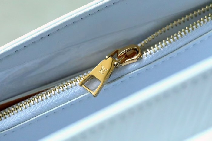 Twist Medium Bag “23*18*8CM” 088