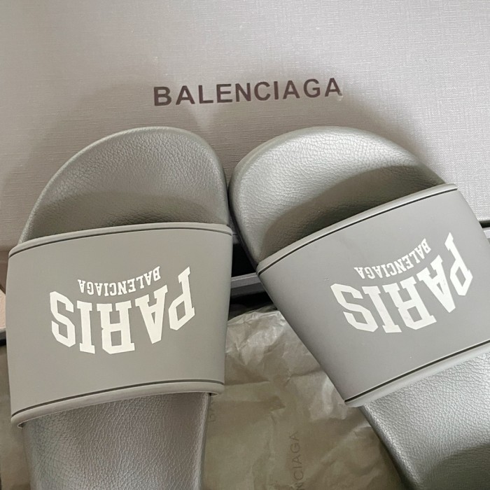 Pool Slides (Unisex)36-45=