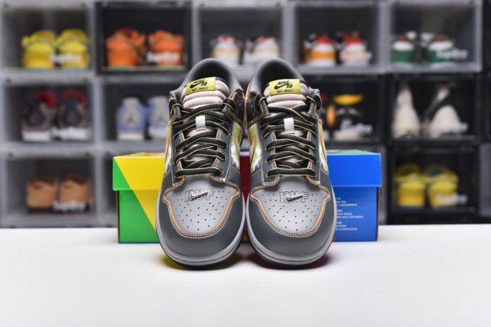 Dunk SB (Unisex)36-47=