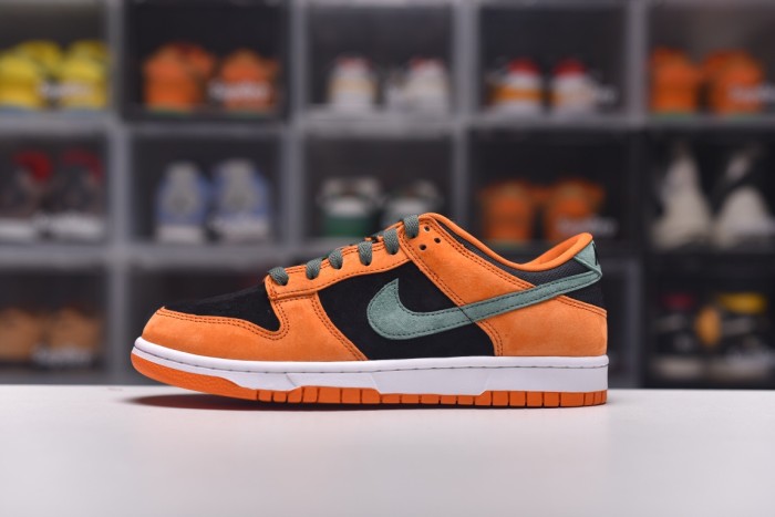 Dunk SB (Male)30-47=