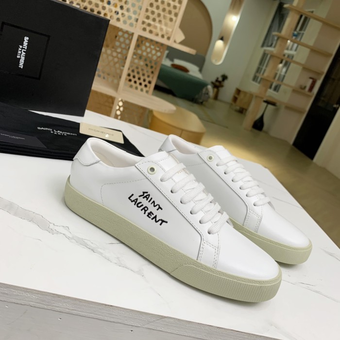 Court Classic Sneaker(Unisex)38-45=
