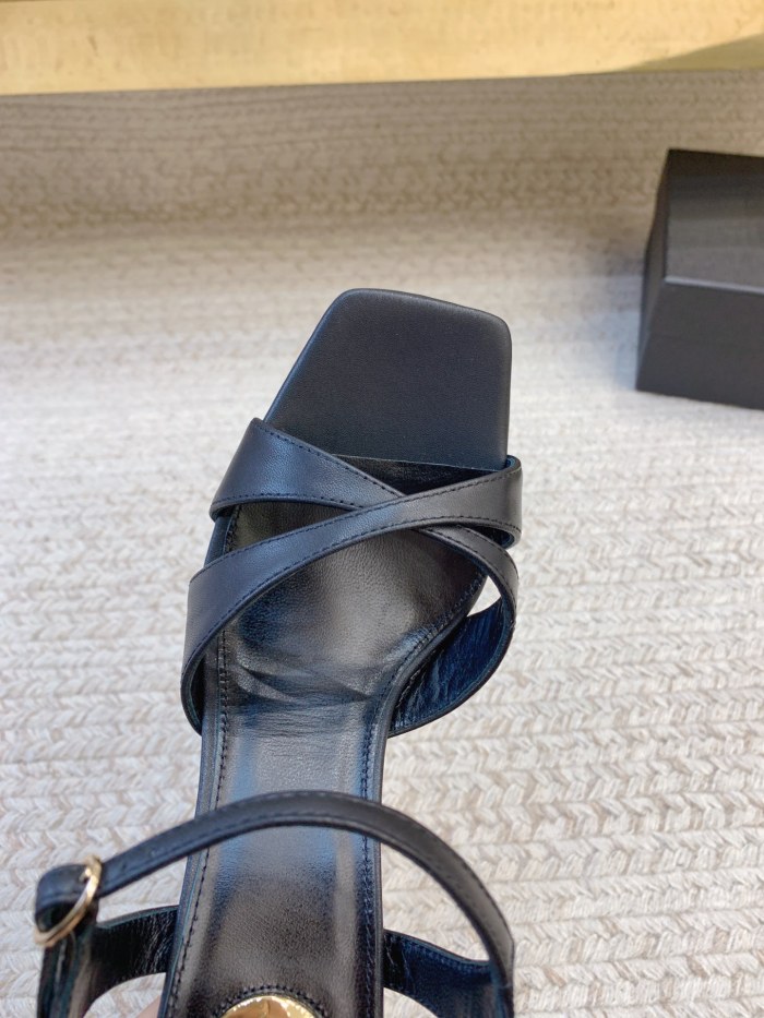 DEBBIE SANDALS(Female)36-41=