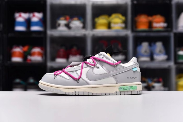 Dunk SB (Unisex)36-47=
