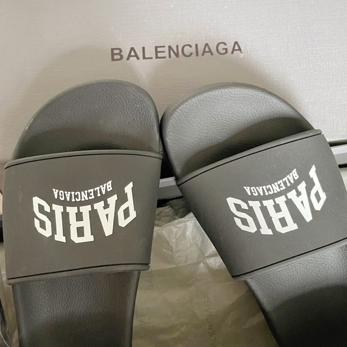 Pool Slides (Unisex)36-45=