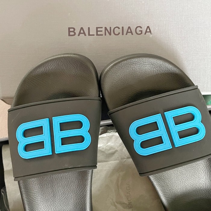 Pool Slides (Unisex)36-45=