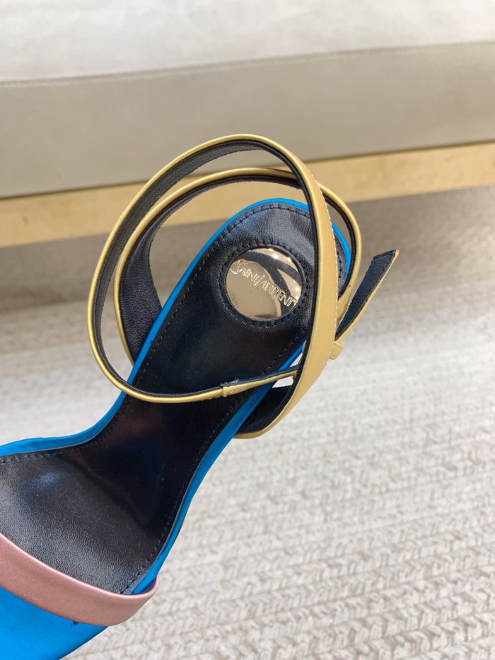 SANDALS (Female)36-41=
