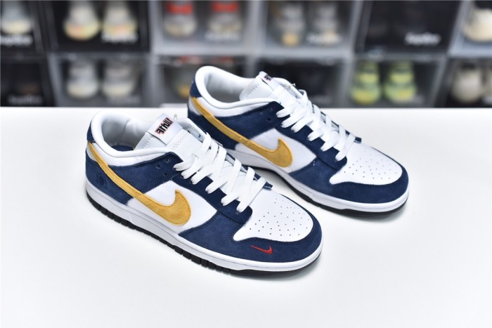 SB Dunk Lok Kasina 80S Bus(Unisex)36-46=