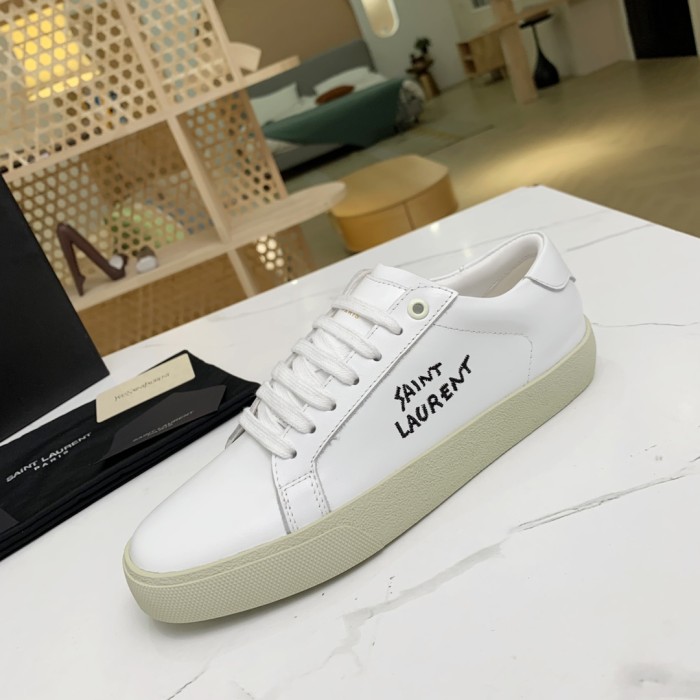 Court Classic Sneaker(Unisex)38-45=