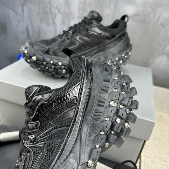 Bouncer Sneaker(Unisex)36-46=