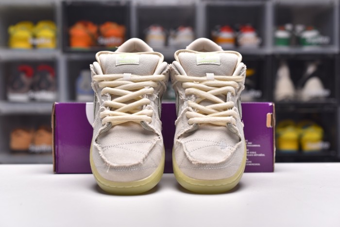 Dunk SB (Unisex)36-47=