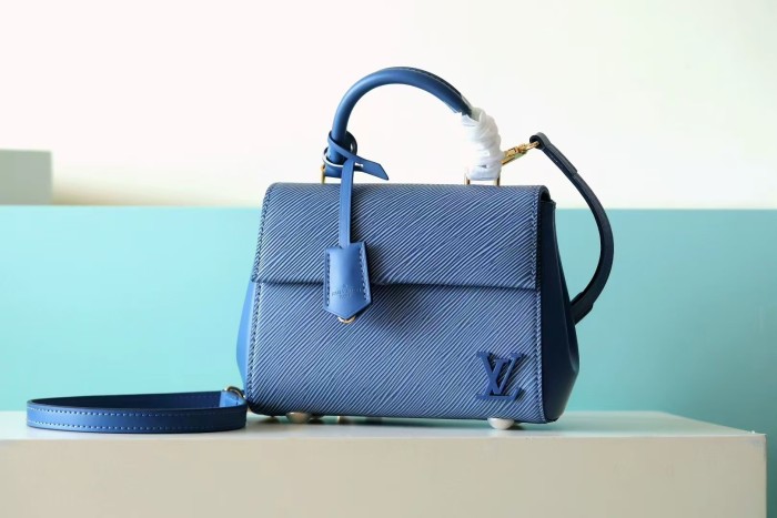 Mini Cluny Shoulder Bag “20*16*7.5CM” 057