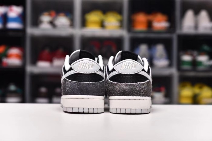 Dunk SB (Unisex)36-47=