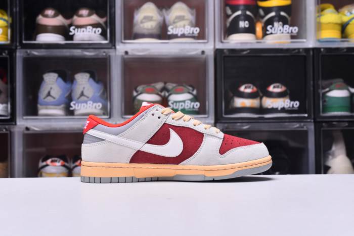 Dunk SB (Unisex)36-47=