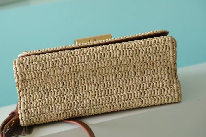 PM Twist Crossbody Bag “19*15*9CM” 008