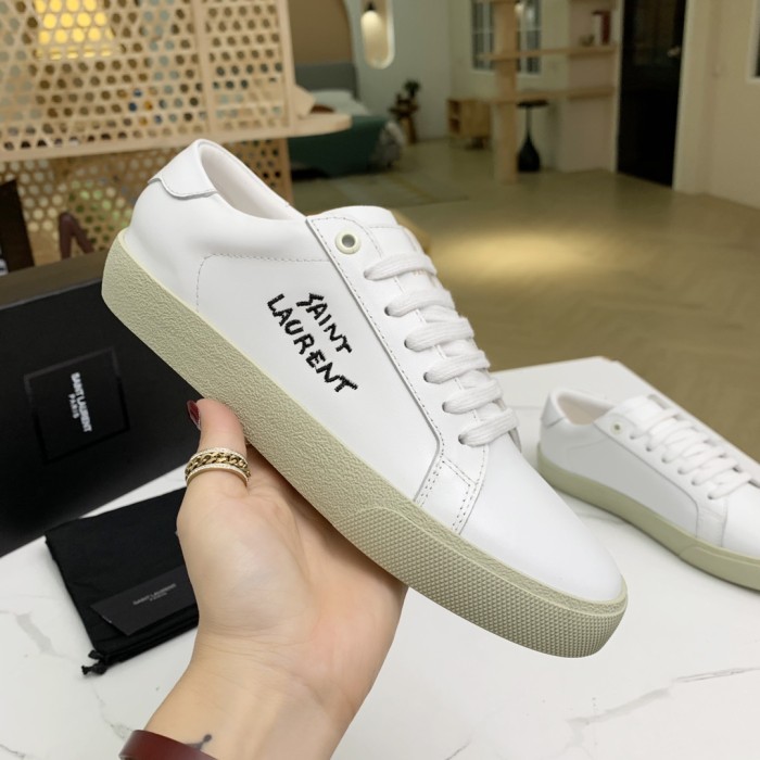 Court Classic Sneaker(Unisex)38-45=