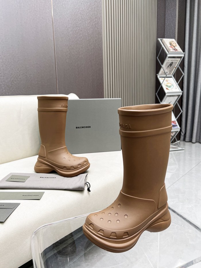 Crocs™ Boot(Female)36-41=