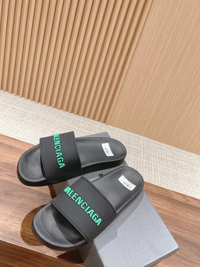 Pool Slides (Unisex)36-45=