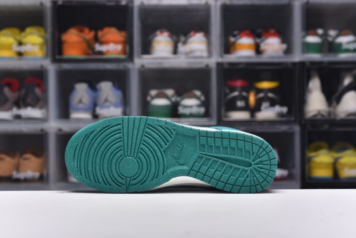 Dunk SB (Unisex)36-47=
