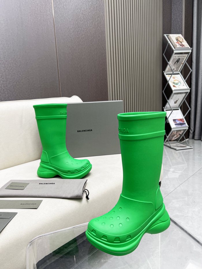 Crocs™ Boot(Female)36-41=