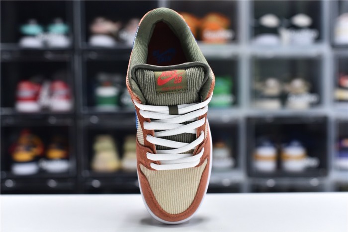 SB Dunk Lok Corduroy Dusty Peach(Unisex)36-46=