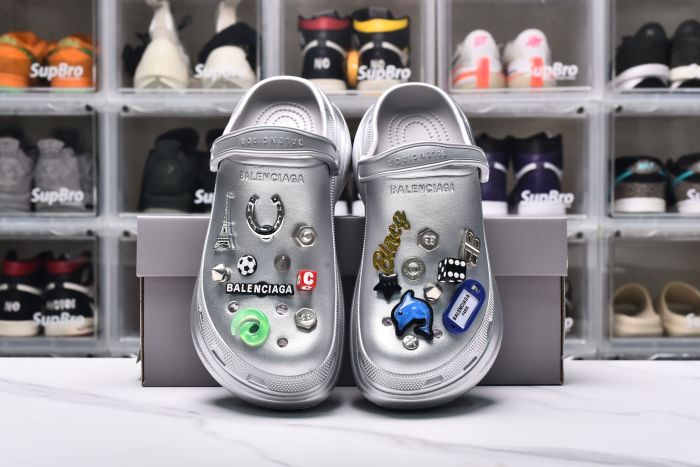 Balenciaga x Crocs Slides (Unisex)35-46=