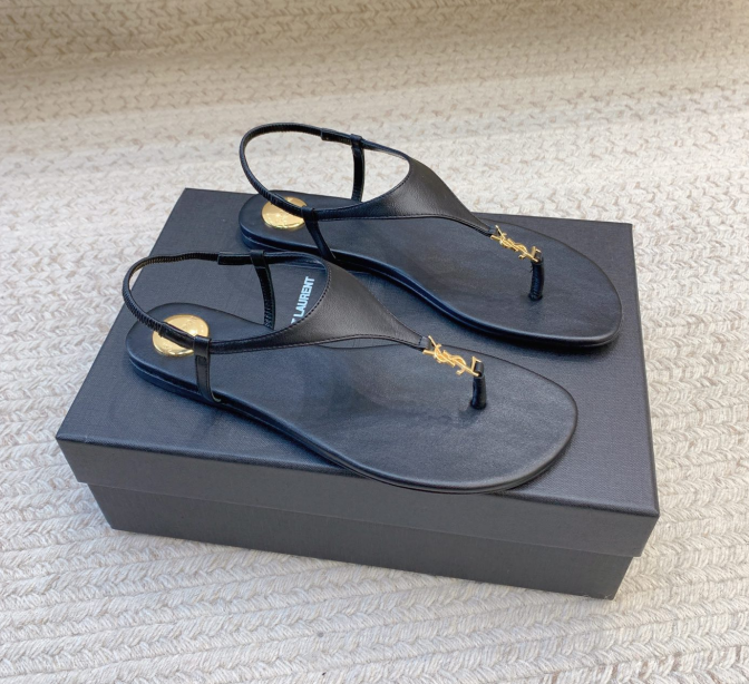 Cassandra Sandals(Female)36-41=
