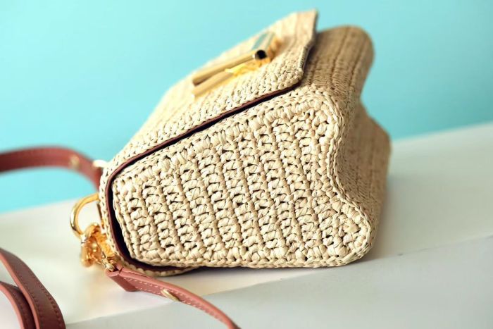 PM Twist Crossbody Bag “19*15*9CM” 008