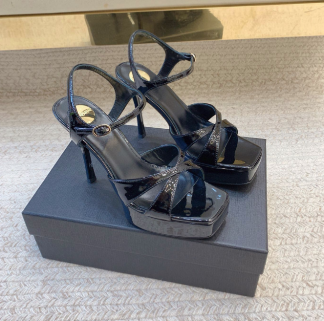 DEBBIE SANDALS(Female)36-41=