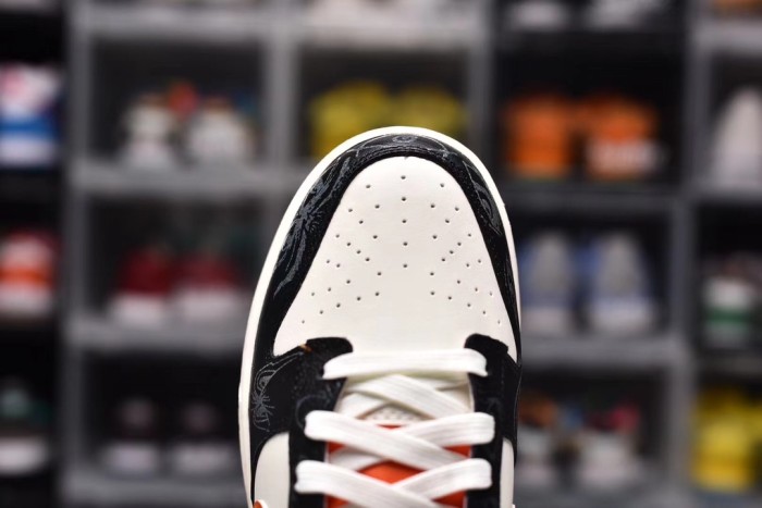 Dunk SB (Unisex)36-47=