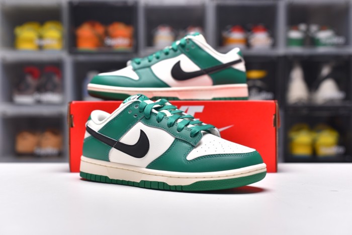 Dunk SB (Unisex)36-46=